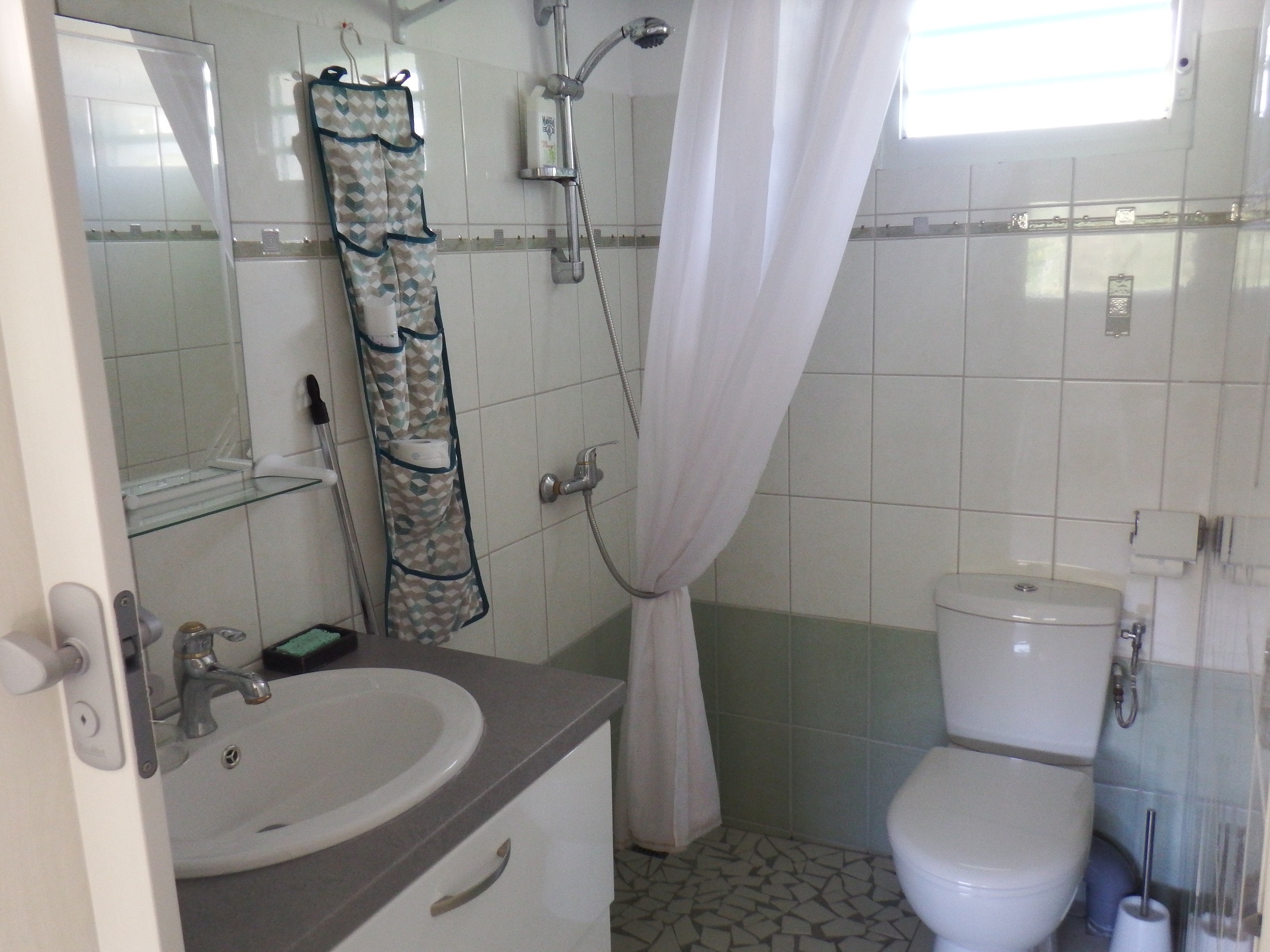Salle d'eau Bungalow 1